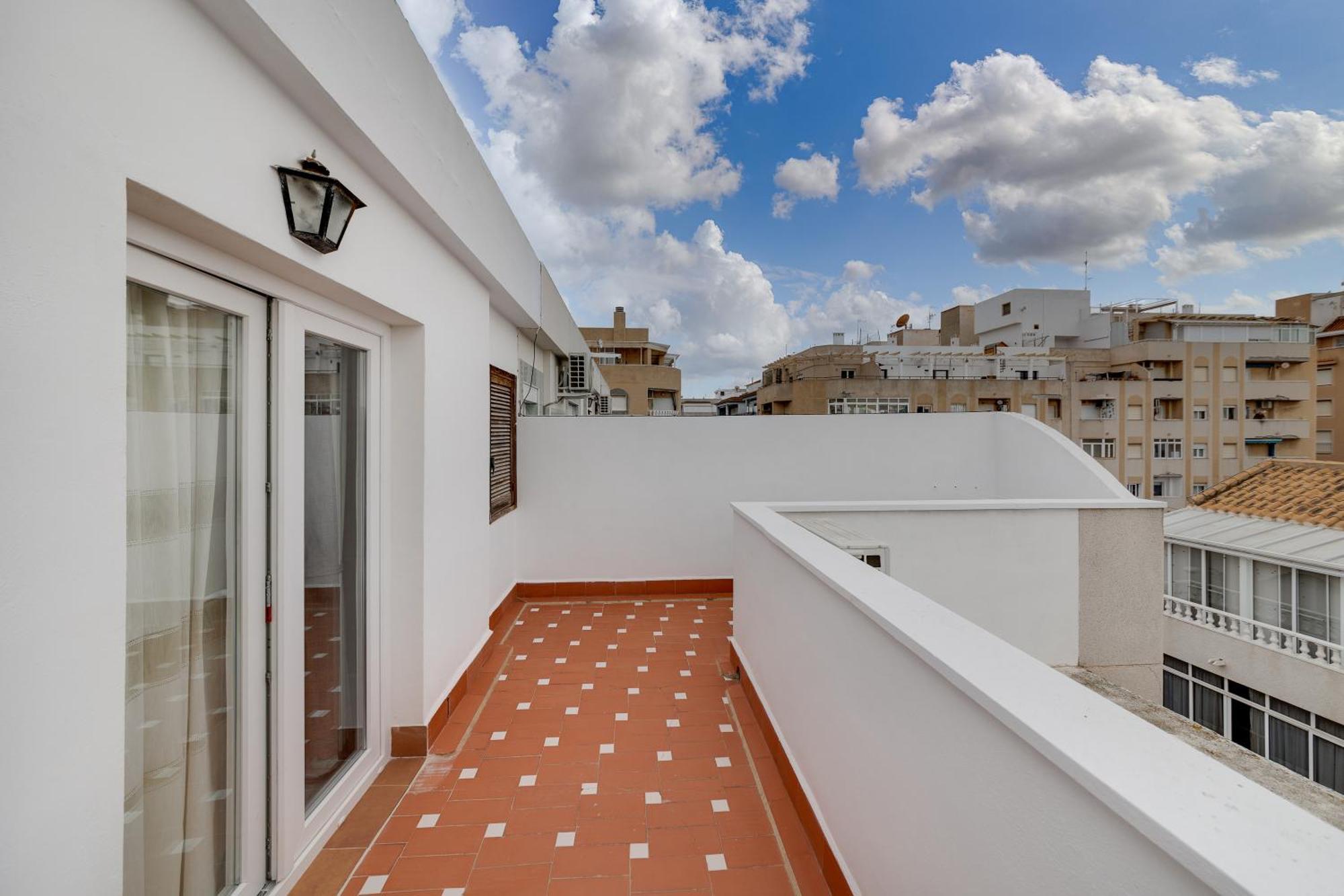 Cosy Apartment Near The Sea Торевиеха Екстериор снимка